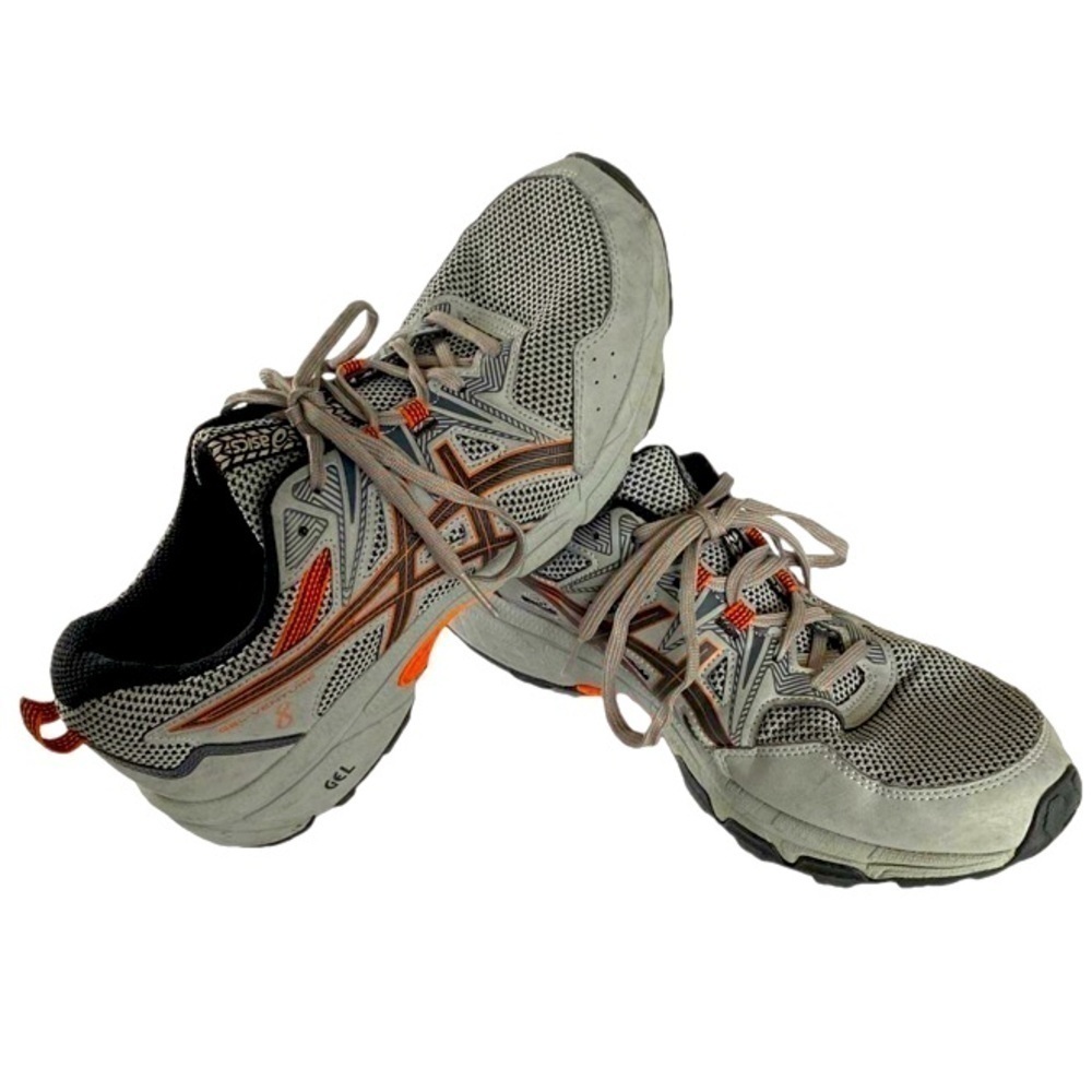 ASICS RETRO GEL-VENTURE 8 running shoe. GEL Tech provides great shock absorption